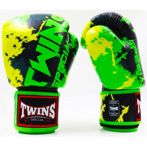 Боксерские перчатки Twins Special с рисунком (FBGVL3-61 black/green)